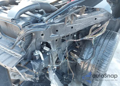 2011 BMW X6 xDrive50I z USA, uszkodzony, nr VIN 5UXFG8C55BLZ95290